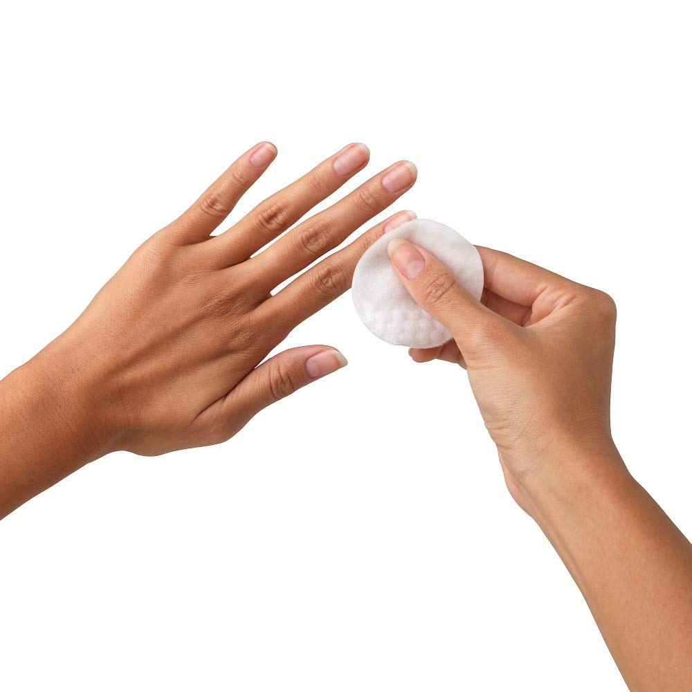 Revlon Cutex Moisture-Rich Nail Polish Remover
