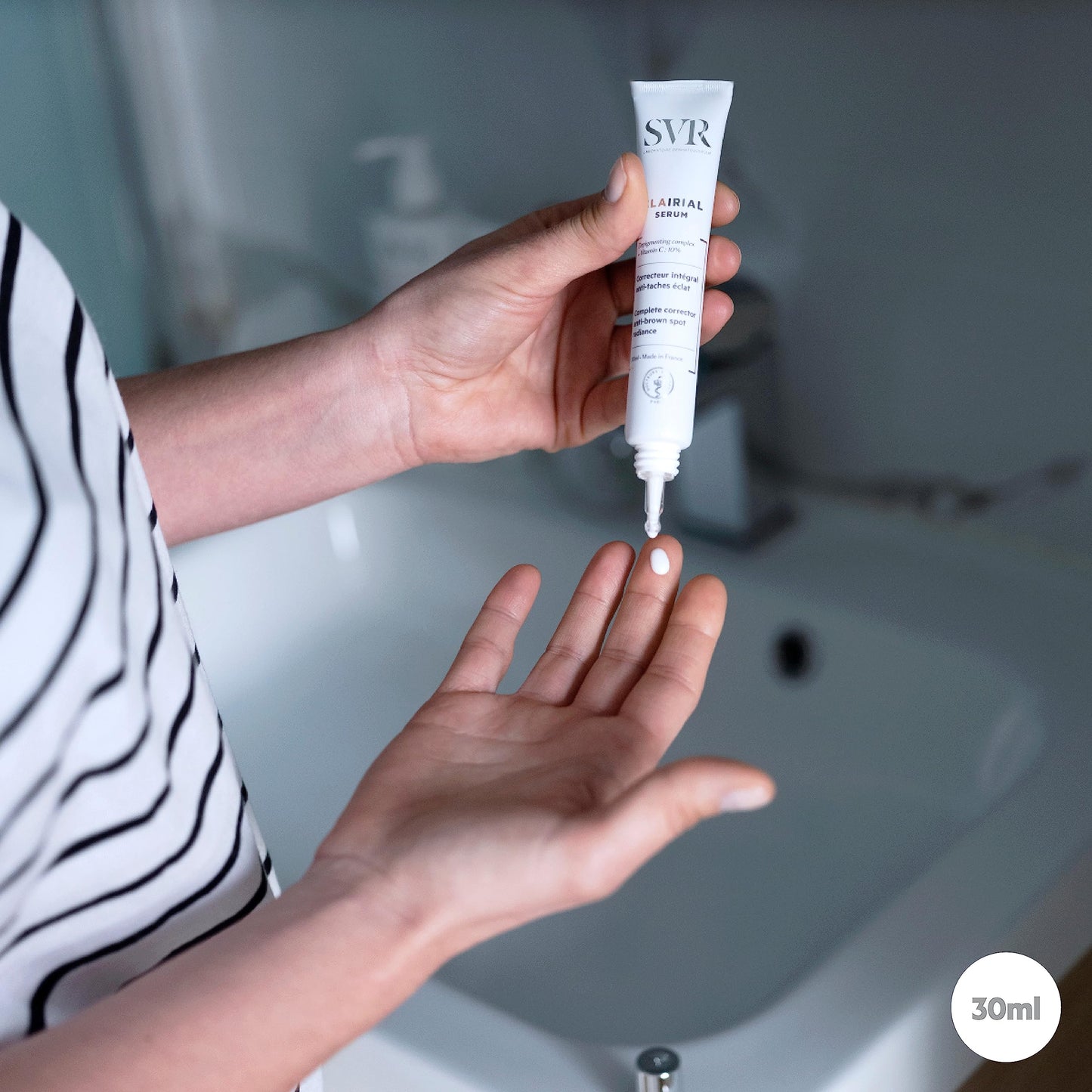 SVR CLAIRIAL Hyperpigmentation, Dark Spot Serum, Radiance Booster and Complexion Corrector, 30ml (Tube with canula)