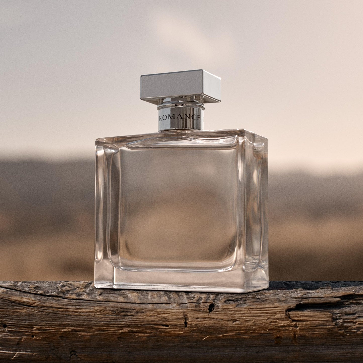 Ralph Lauren Romance Eau de Parfum, Women's Perfume, Floral, Woody & Elegant Perfume for Women, Rose, Jasmine & Berries, Lasting Wear, Luxury Perfume for Women, 50ml