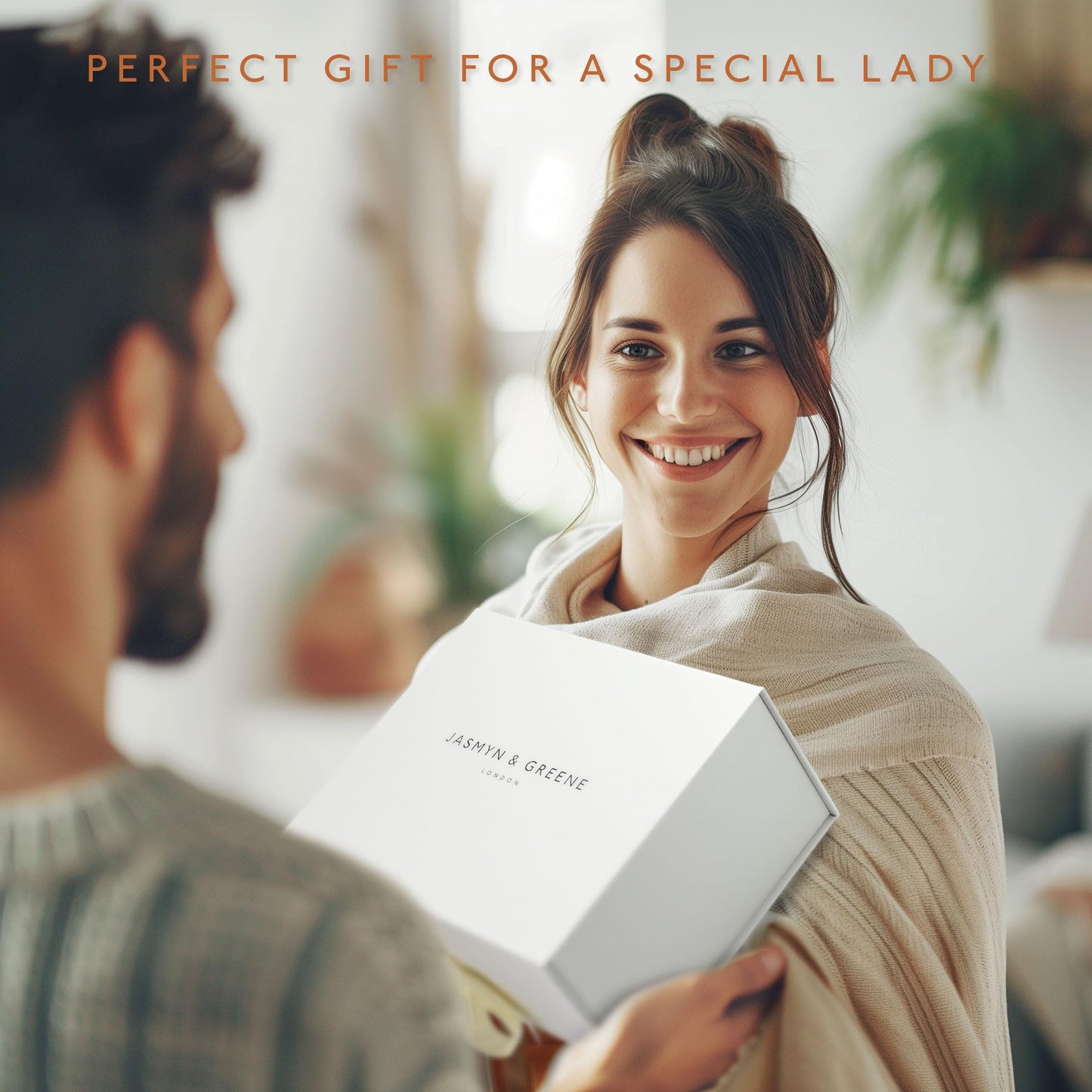 Jasmyn & Greene Relaxation Birthday Gifts for Women - Luxury Pamper Hamper Bath Set Gifts for Her with Lavender. Spa Sets for Mum with Organic Self Care Presents. Pamper Gift for Womens Birthday