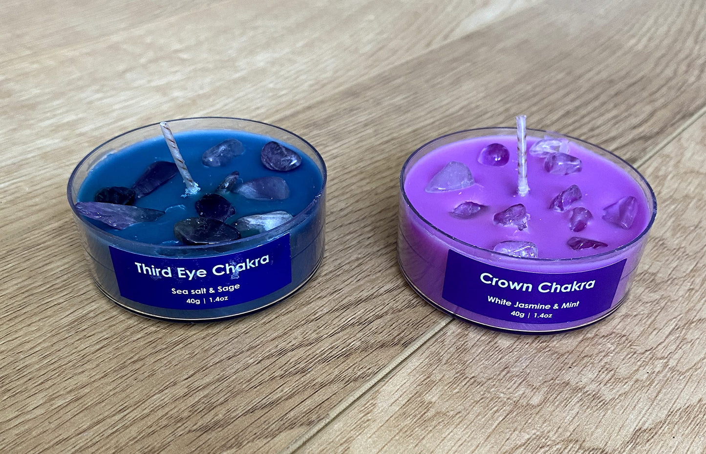 Serenity Crystals Chakra Candle Set - Beautifully Crafted Crystal Infused Candles for Meditation, Healing and Wellness a Suitable Gift for Chakra Spiritual Yoga Meditation, Includes Bracelet