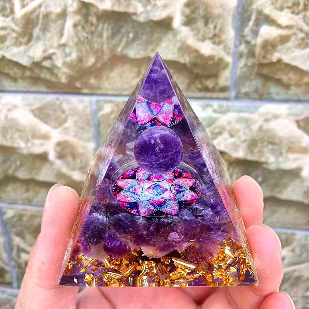 ycyingcheng Pyramid Ogan Crystal Energy Tower Nature Reiki Chakra Crushed Stone, Negative Energy Remover Blessing Home Office Ornaments, Healing Crystal Boost Immune System Meditation, 6cm