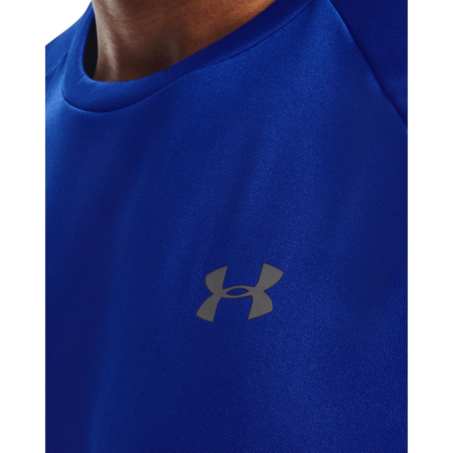 Under Armour Men Tech 2. Shortsleeve, Light and Breathable Sports T-Shirt, Gym Clothes, Wicks Away Sweat & Dries Very Fast