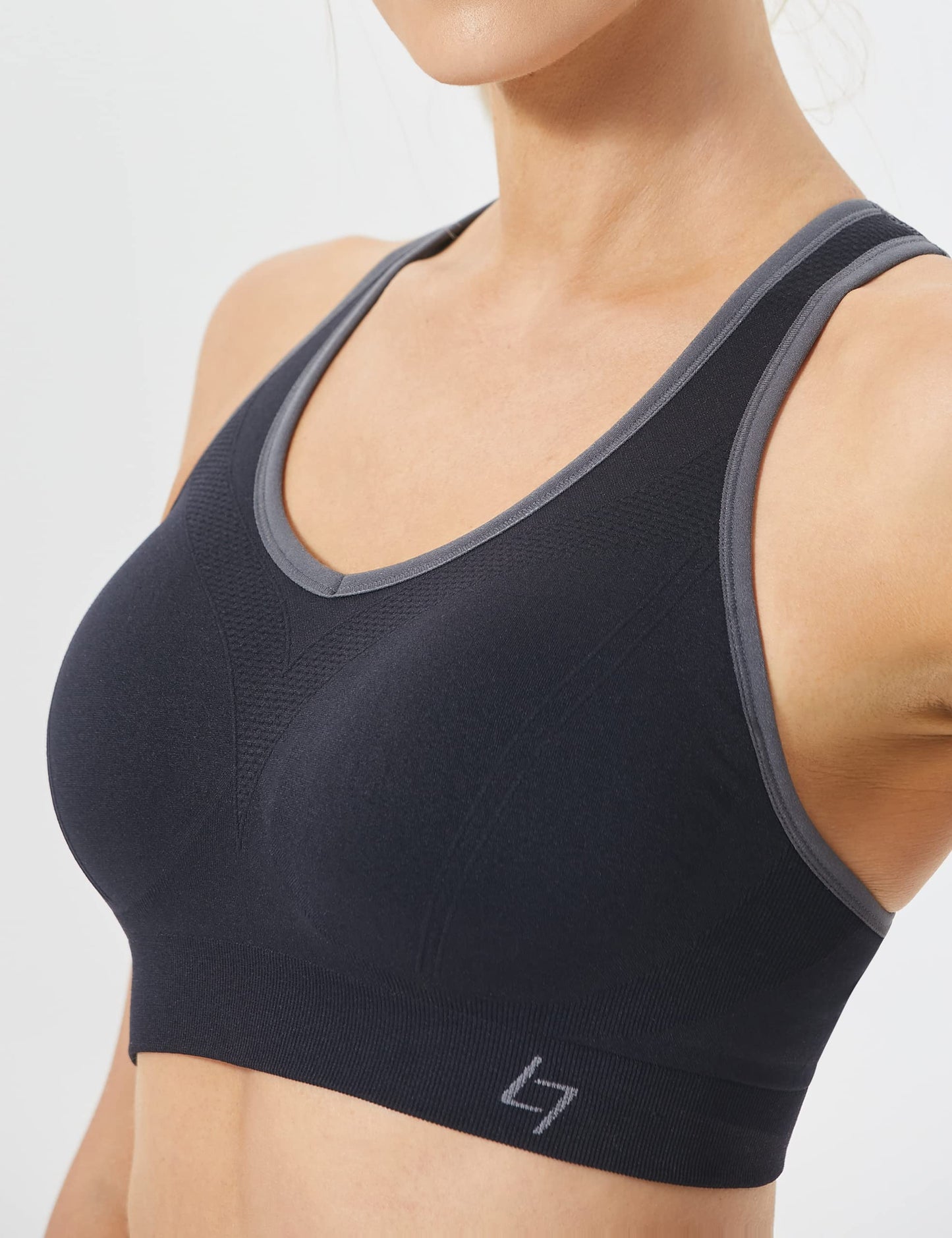 FITTIN Racerback Sports Bra for Women- Padded Seamless Activewear Bras for Yoga Gym Workout Fitness Black