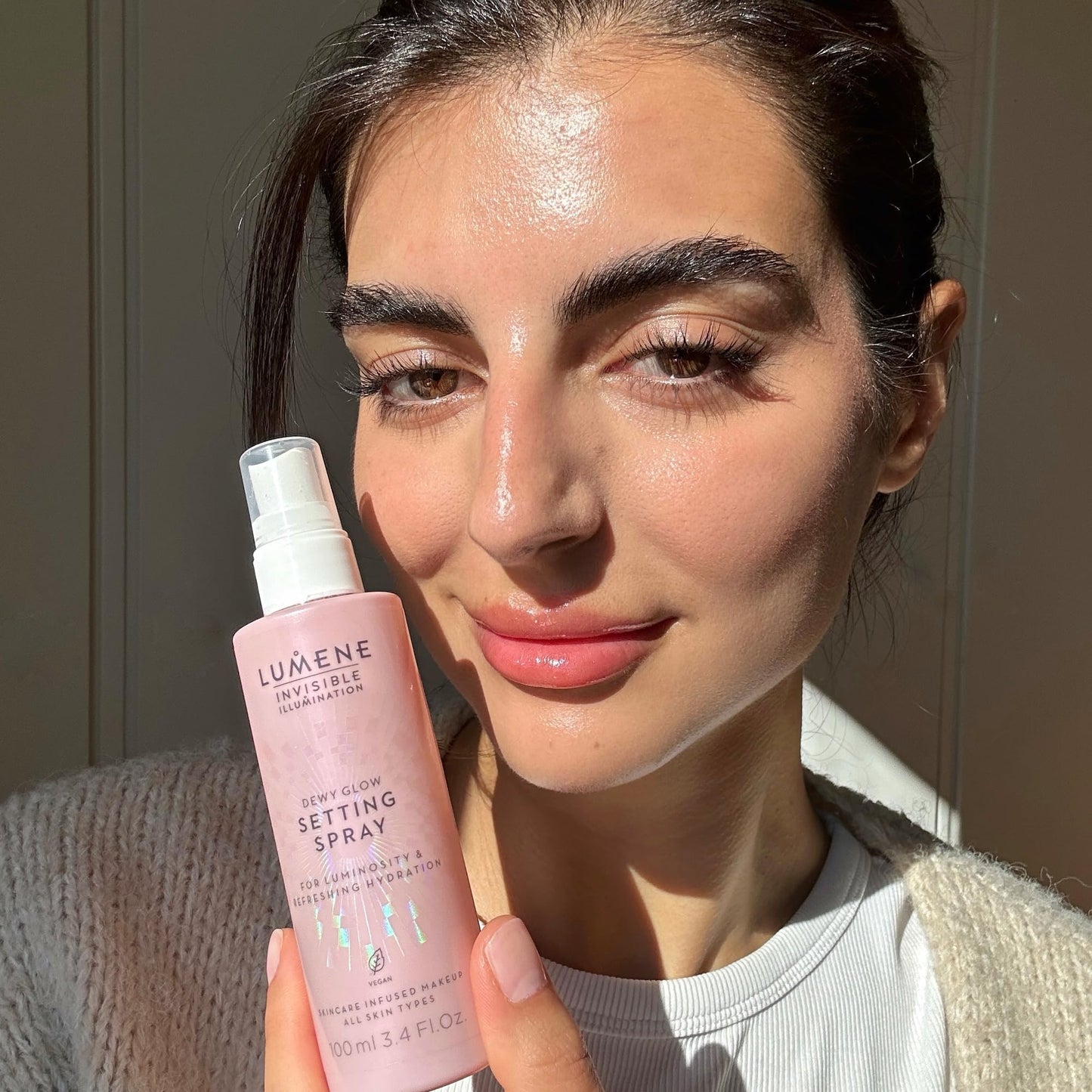 LUMENE Invisible Illumination Dewy Glow Setting Spray, Vegan 100ml