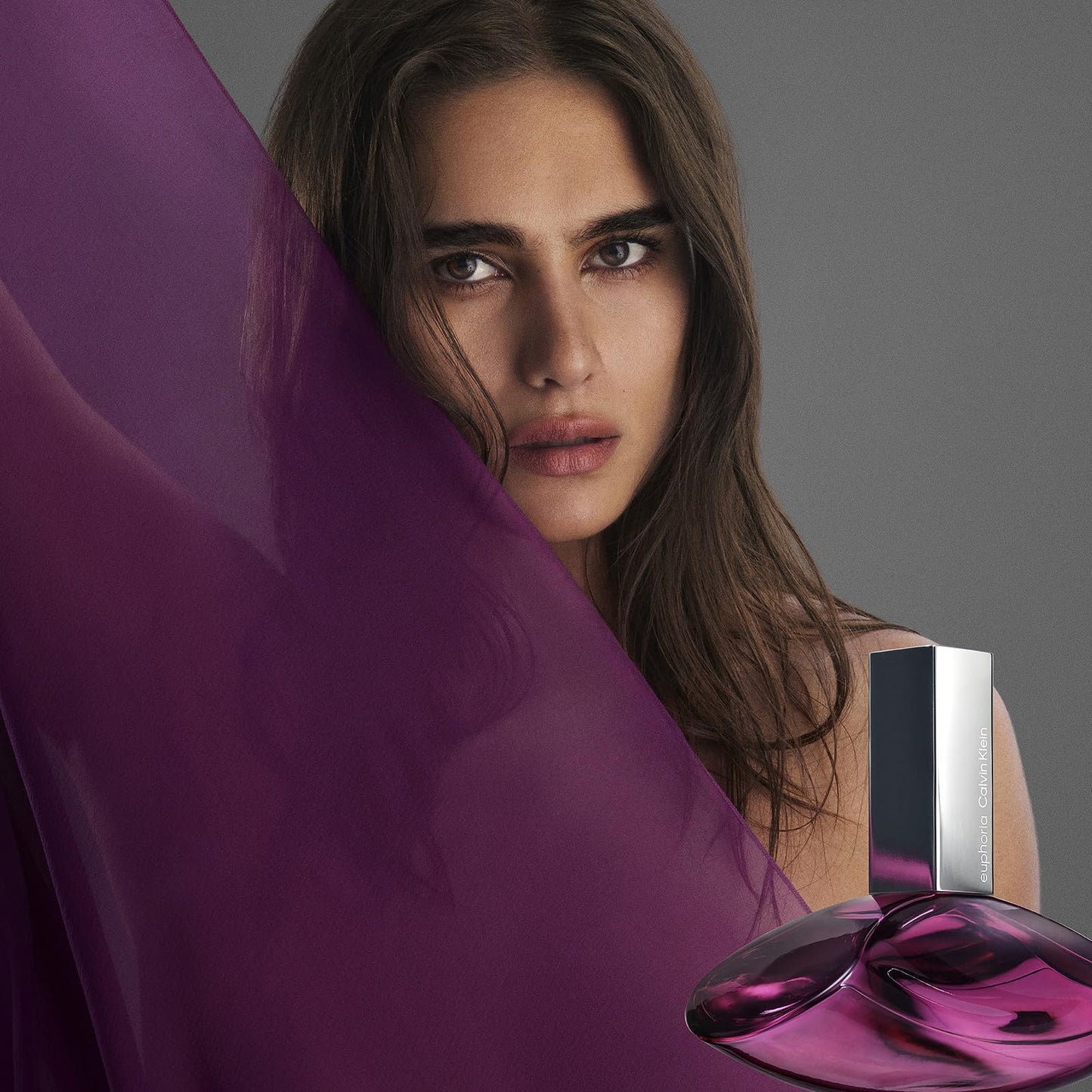 CALVIN KLEIN Euphoria - Eau de Parfum for Women - Chypre Fragrance with Notes of Pomegranate, Black Orchid, Lotus Blossom and Mahogany Wood - High Longevity - 100ml