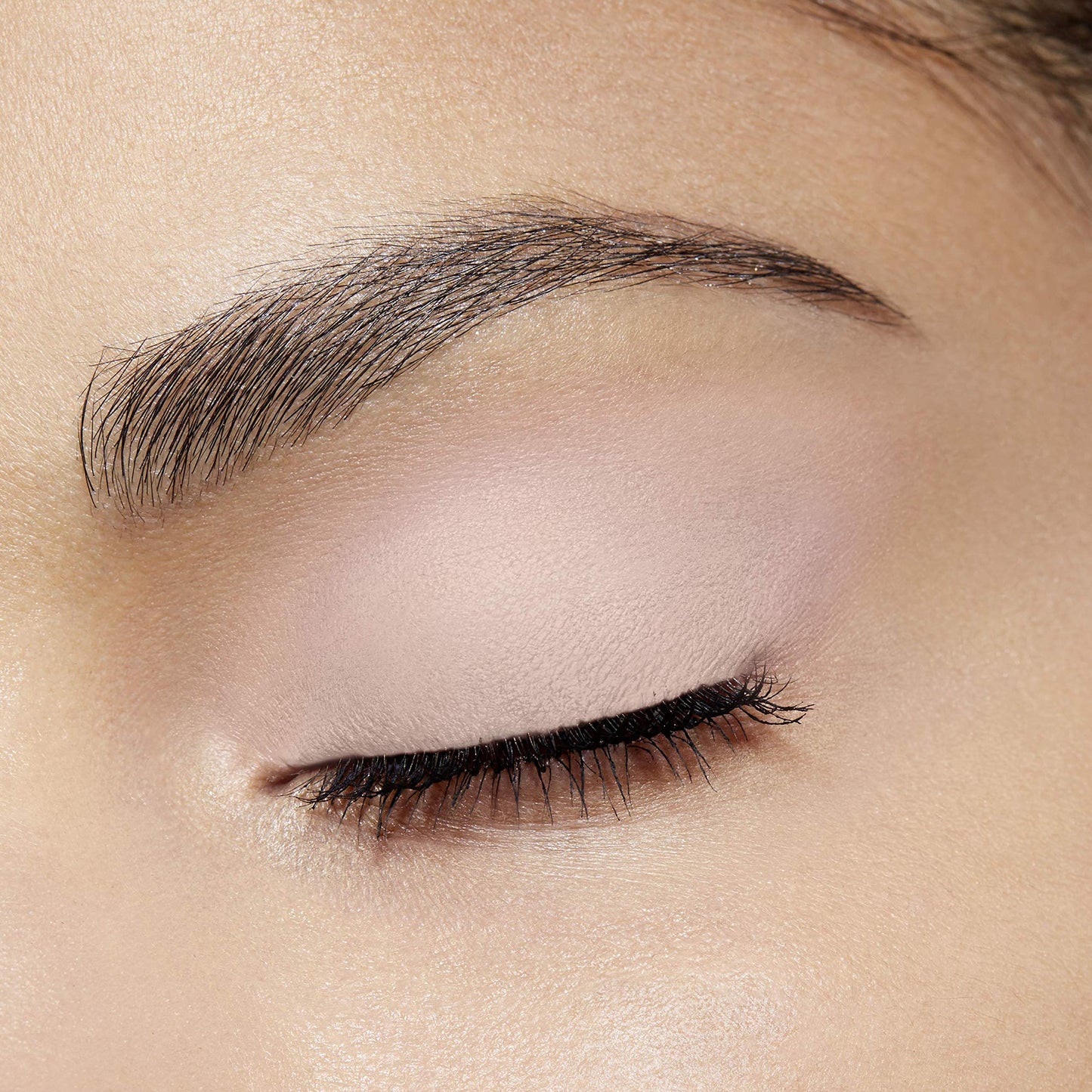 Bourjois Paris Little Round Pot Eyeshadow - 1.7g |3-Peau De Peach
