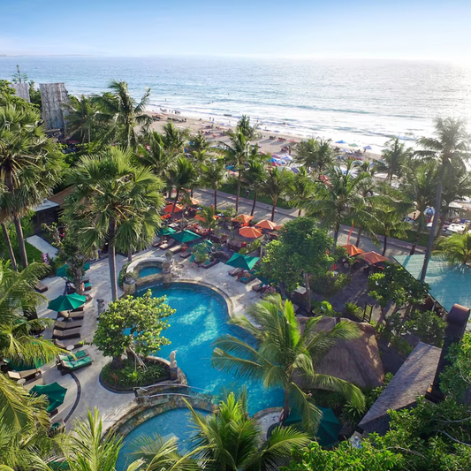 Legian Beach Hotel Bali – Oceanfront Tropical Escape