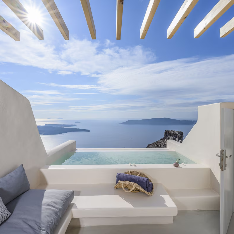 Hotel Sunny Villas Santorini – Caldera Sunset Luxury Escape